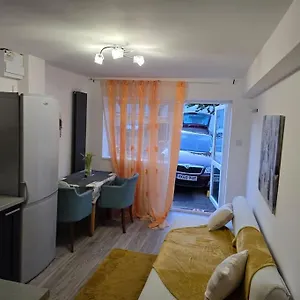 Cozy Flat 1 Bedroom , Hucclecote United Kingdom